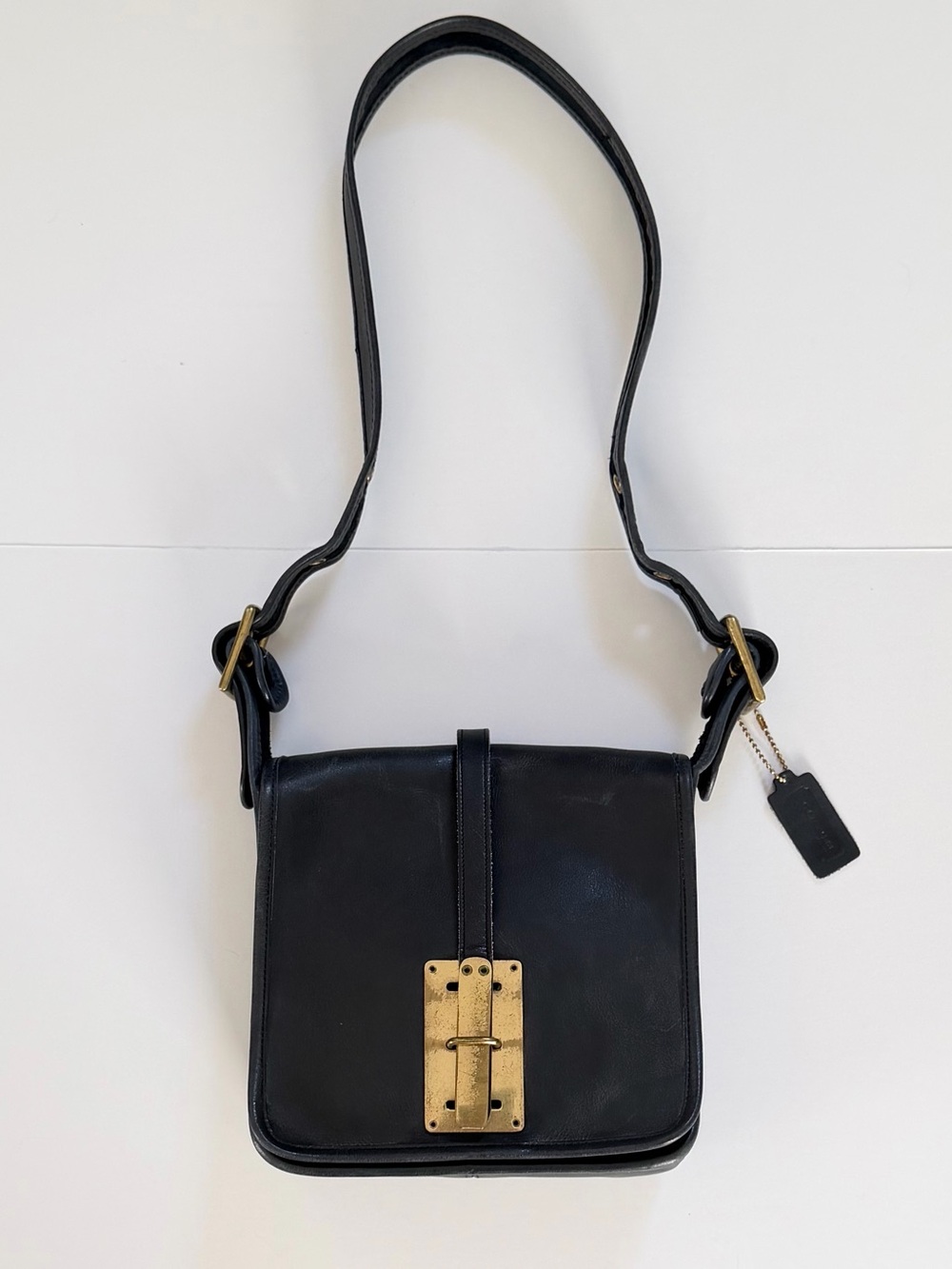 Vintage Coach Hasp Bag 9260 Black Leather Brass Bonnie Cashin Era 1970s - Picture 2 of 16